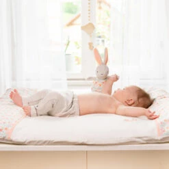 Fehn Mini-Spieluhr Hase -Babyartikelgeschäft fehn mini spieluhr hase 5