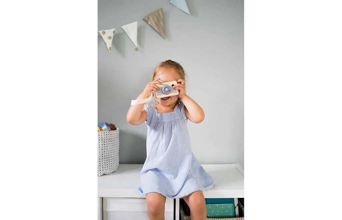 Holzkamera In Dunkelgrau 4 Holzkamera In Dunkelgrau – Bild 2