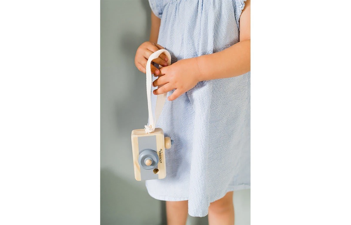 Holzkamera In Dunkelgrau 6 Holzkamera In Dunkelgrau – Bild 4