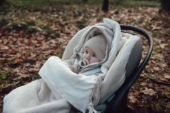 Fußsack 0+ 3/5 Punkte Teddy Malmo In Kiesel -Babyartikelgeschäft koeka fusssack 0 3 5 punkte teddy malmo in kiesel 4