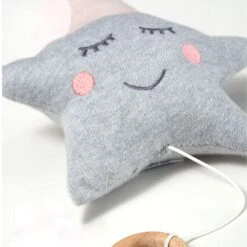 Spieluhr "Stern" In Rosa-Grau -Babyartikelgeschäft nordic coast company spieluhr stern in rosa grau 6