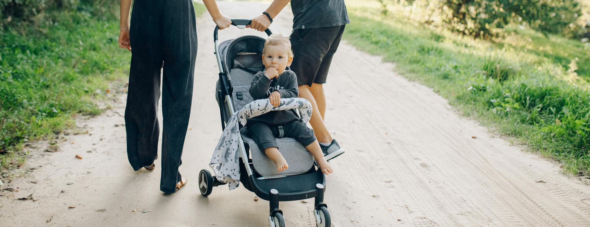 Babyartikelgeschäft -Babyartikelgeschäft pexels n voitkevich 4452206